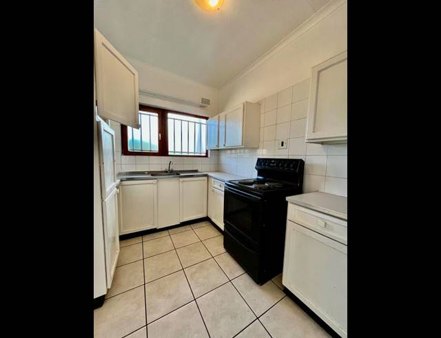 1 BEDROOM APARTMENT FOR SALE IN WENDYWOOD